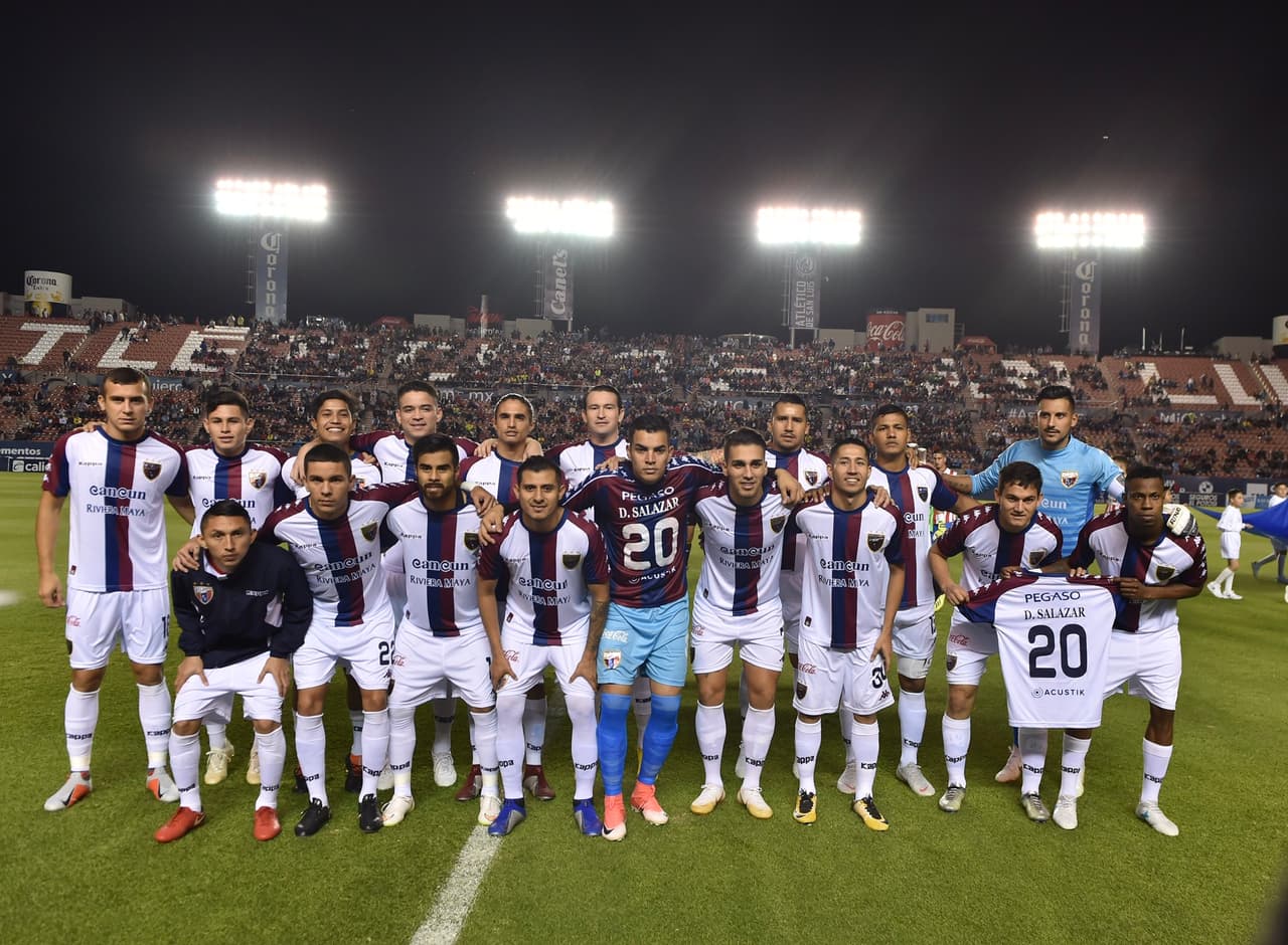 Mientras tanto, los Potros del Atlante eliminaron en polémica serie a los Alebrijes de Oaxaca y por mejor posición en la table reciben la Vuelta en el Estadio Andrés Quintana Roo.