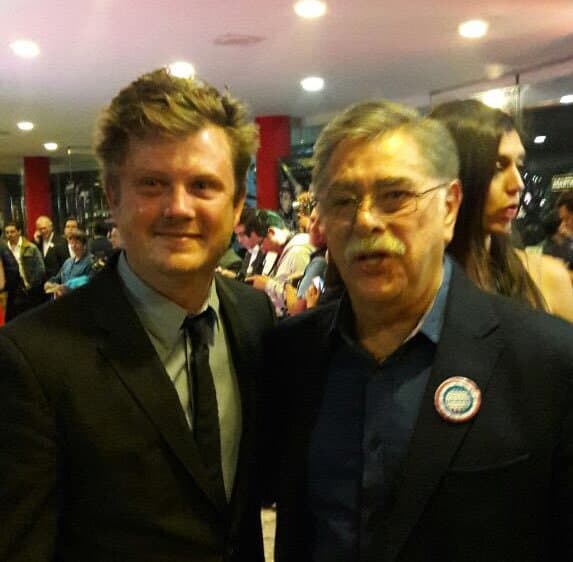 Sin embargo, Raymundo dijo que después de su cirugía, en algún momento también pensó en suicidarse: "No dudo que sí haya pasado por mi mente (quitarme la vida), pero lo superé y eso es lo importante", señaló.