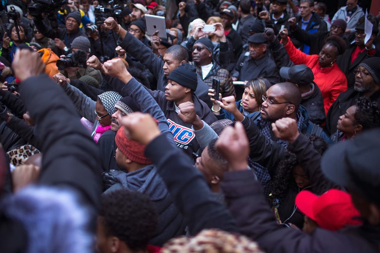 Continúan las protestas en Chicago por el manejo del caso de Laquan McDonald.
