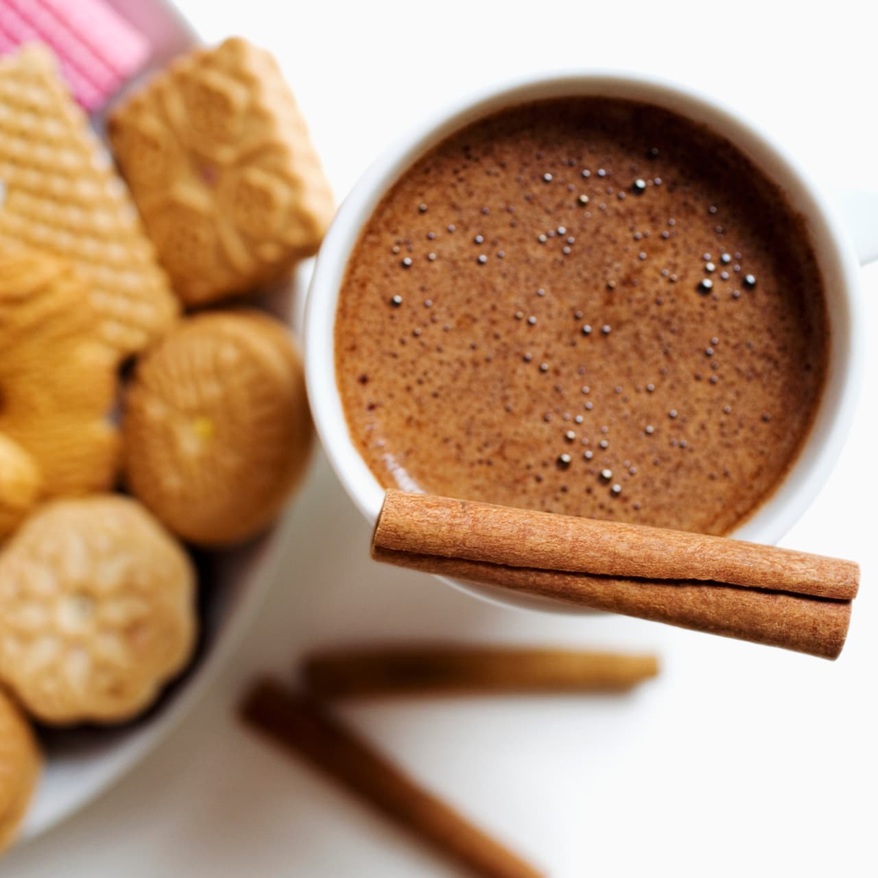 Como es un antioxidante te protege de los radicales libres, previene y ayuda a combatir enfermedades como diabetes o artritis.