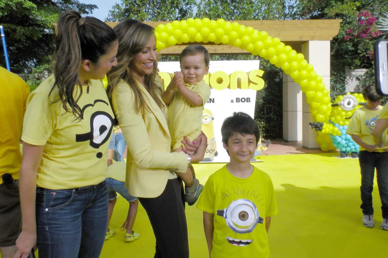 Baby Bruce emocionado por la celebración