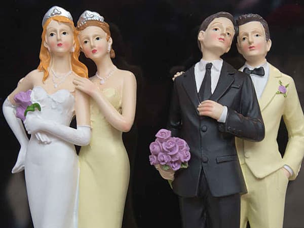 Entregan licencias matrimoniales para personas gay en Puerto Rico