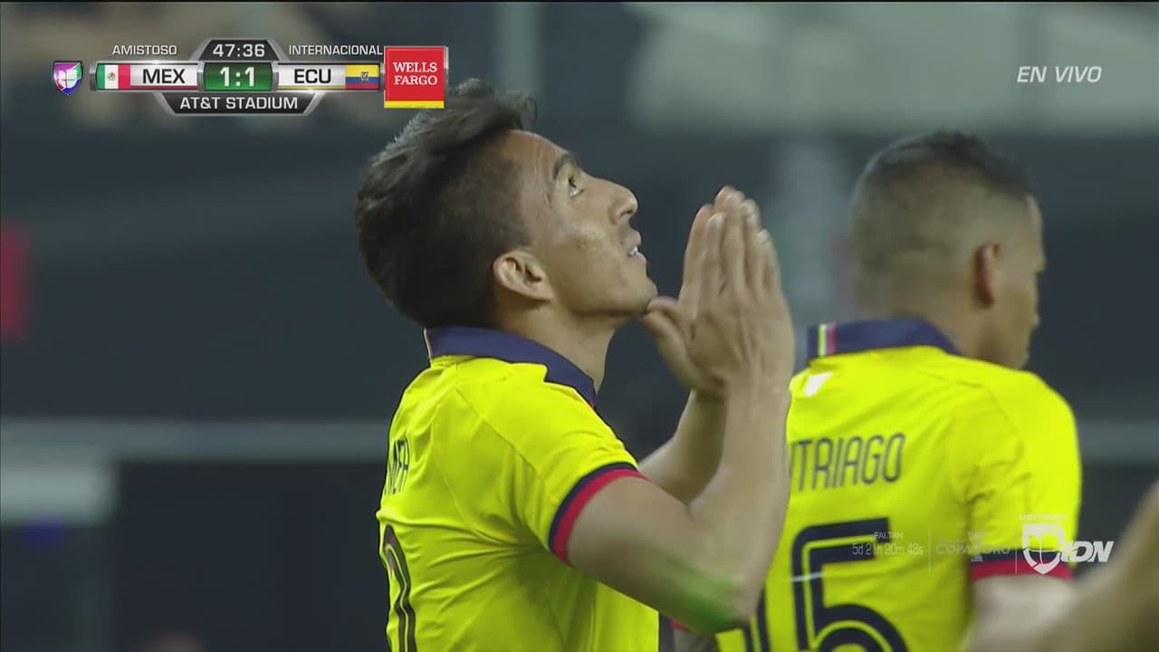 Ángel Mena empató para Ecuador tras un disparo que le desvían a Ochoa