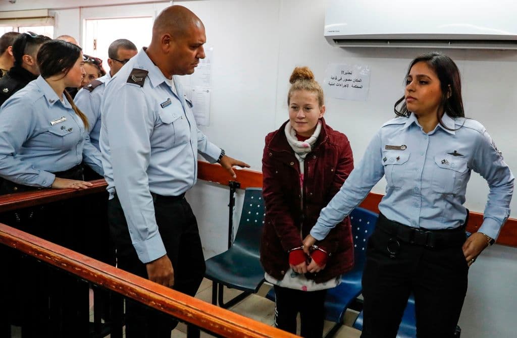 La joven que se convirtió en símbolo de la protesta palestina irá a la cárcel por abofetear a un soldado israelí