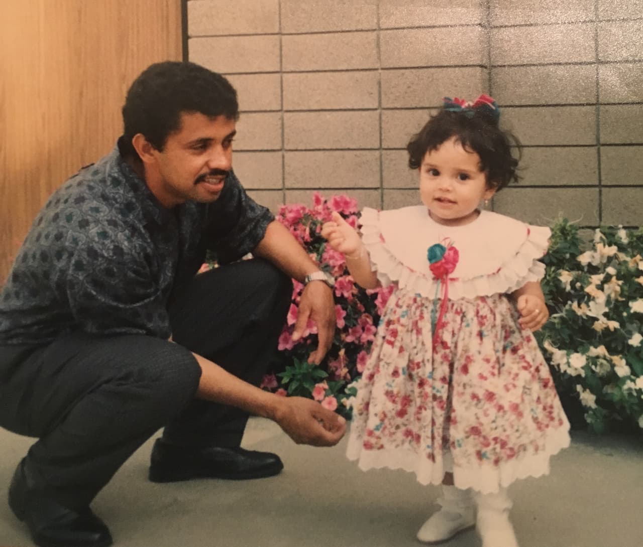 El tierno mensaje del padre de familia permaneció guardado dentro de un cuaderno por 17 años hasta que su esposa lo encontró cuando limpiaba su garaje.