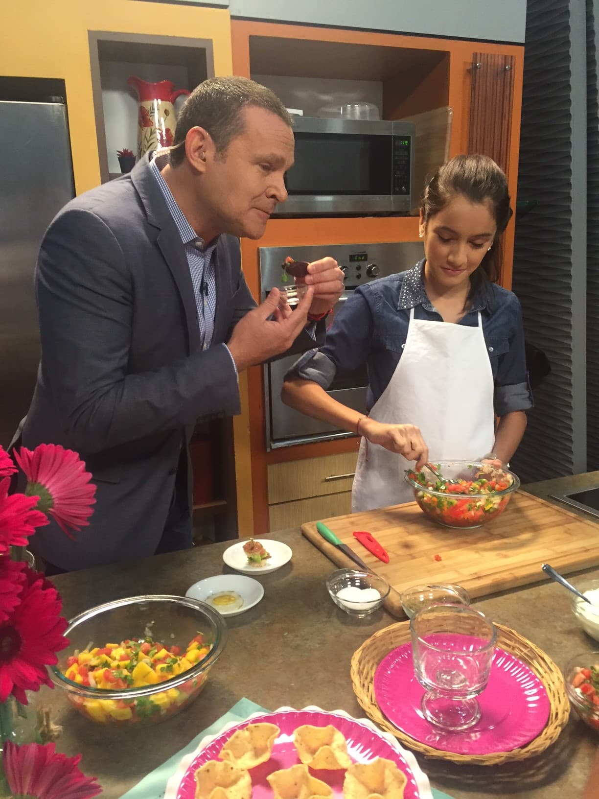 La hermanita de Maity, Hena Sofía, fue nuestra invitada especial para el segmento de la receta.