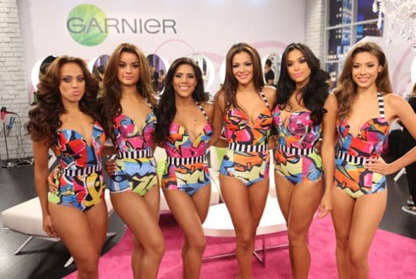 Nuestro lente intrépido te trae lo que no viste de esta gala que pareció sacada de una sesión de las Naciones Unidas. ¡Todo fue paz y amor!