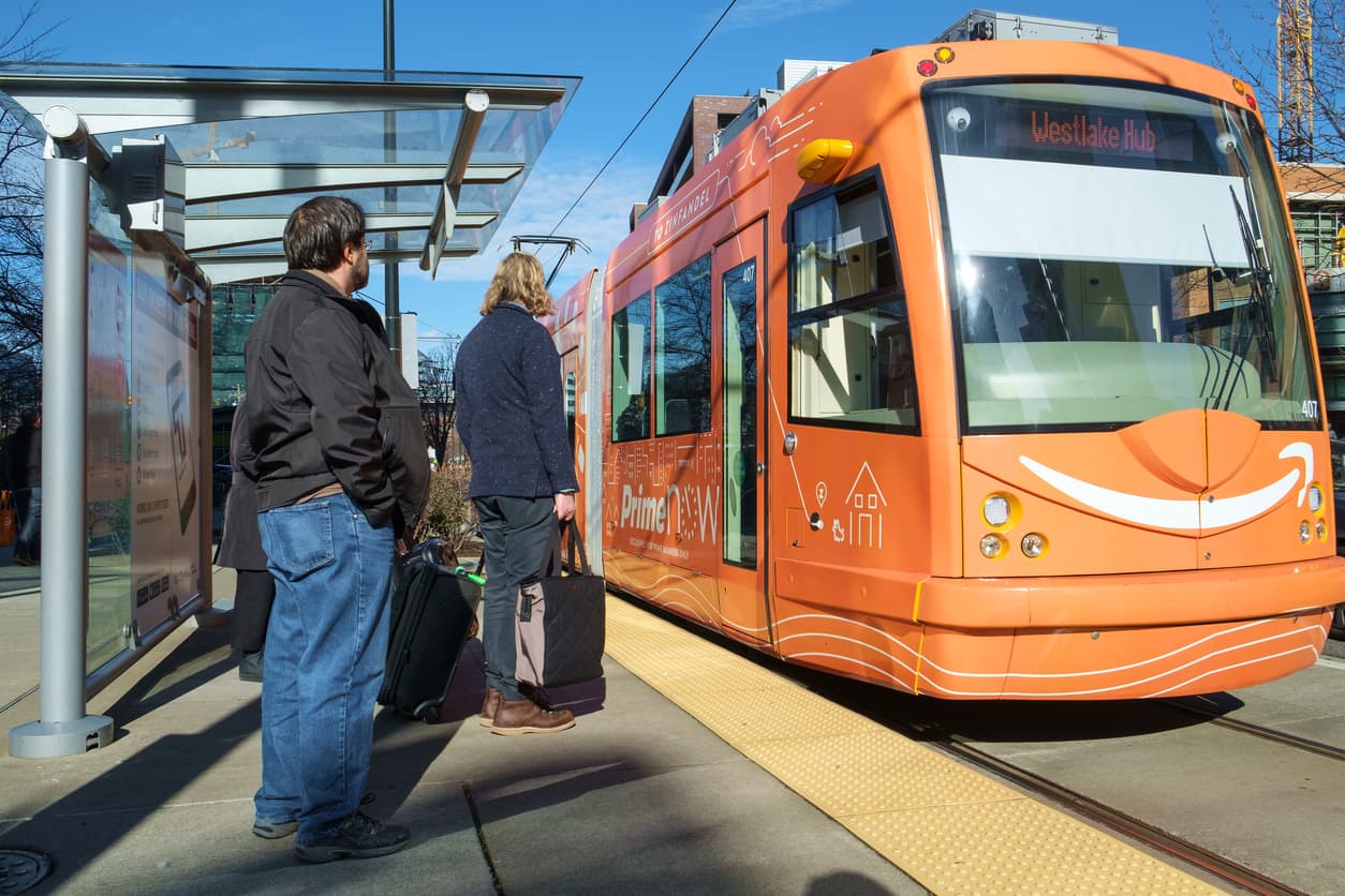 Cómo Seattle está triunfando en la guerra para que más gente use el transporte público