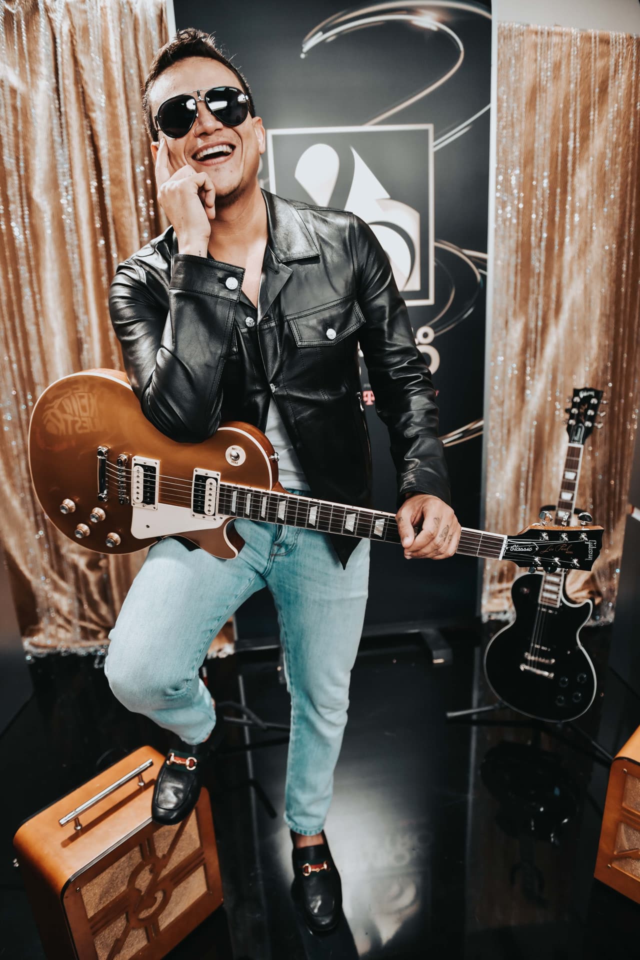 Es un consejo similar al que le ha dado 
<a href="https://www.univision.com/shows/premio-lo-nuestro">a sus tres hijos,</a> el cual se resume a seis palabras: "Sigan los deseos de su corazón".