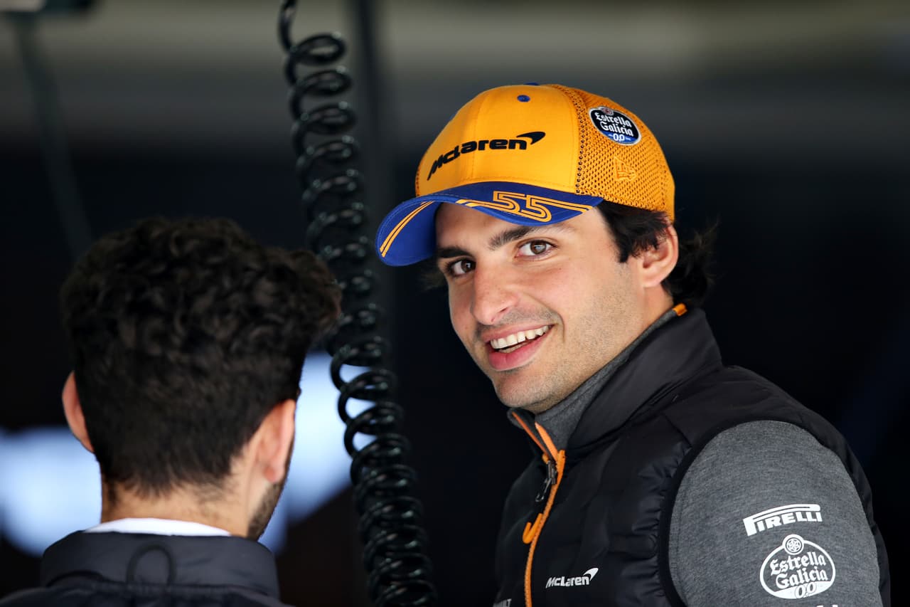 El español Carlos Sainz, de McLaren F1, mantiene la ilusión de sobresalir en China.