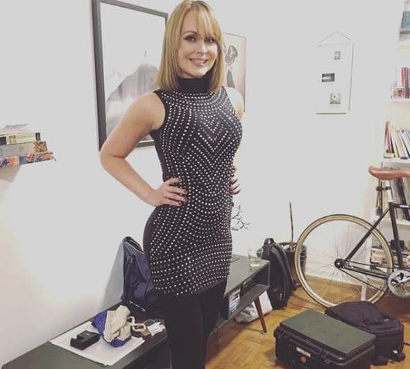 "Después que me pincharon toda, me pusieron el botox aquello y todo lo demás, como si nada. El resultado final: estoy como nueva. Obviamente estoy un poquito inflamada, es normal", aseguró la actriz de 44 años de edad.