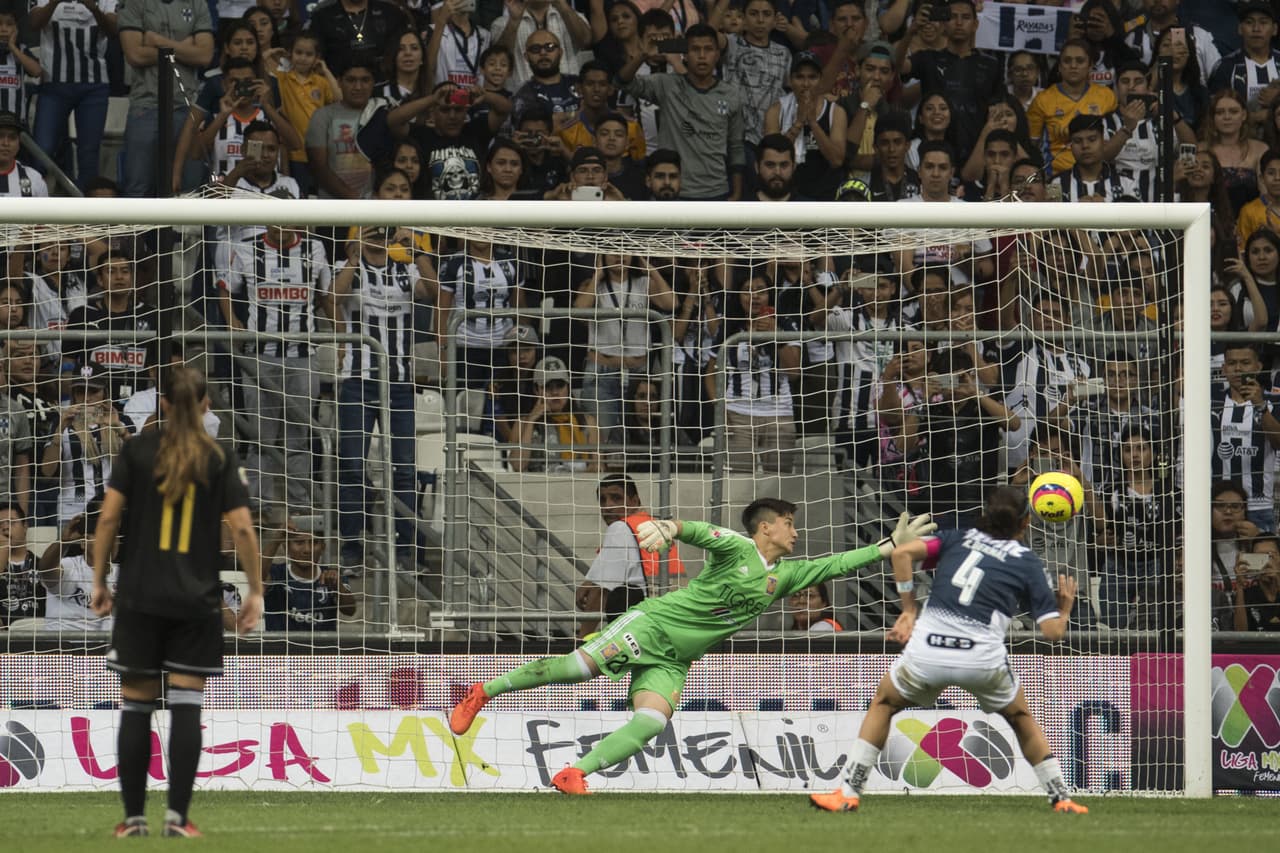 Y es que luego del 2-2 de la ida, nada hacía suponer que el juego terminaría con el mismo marcador en el duelo de vuelta.