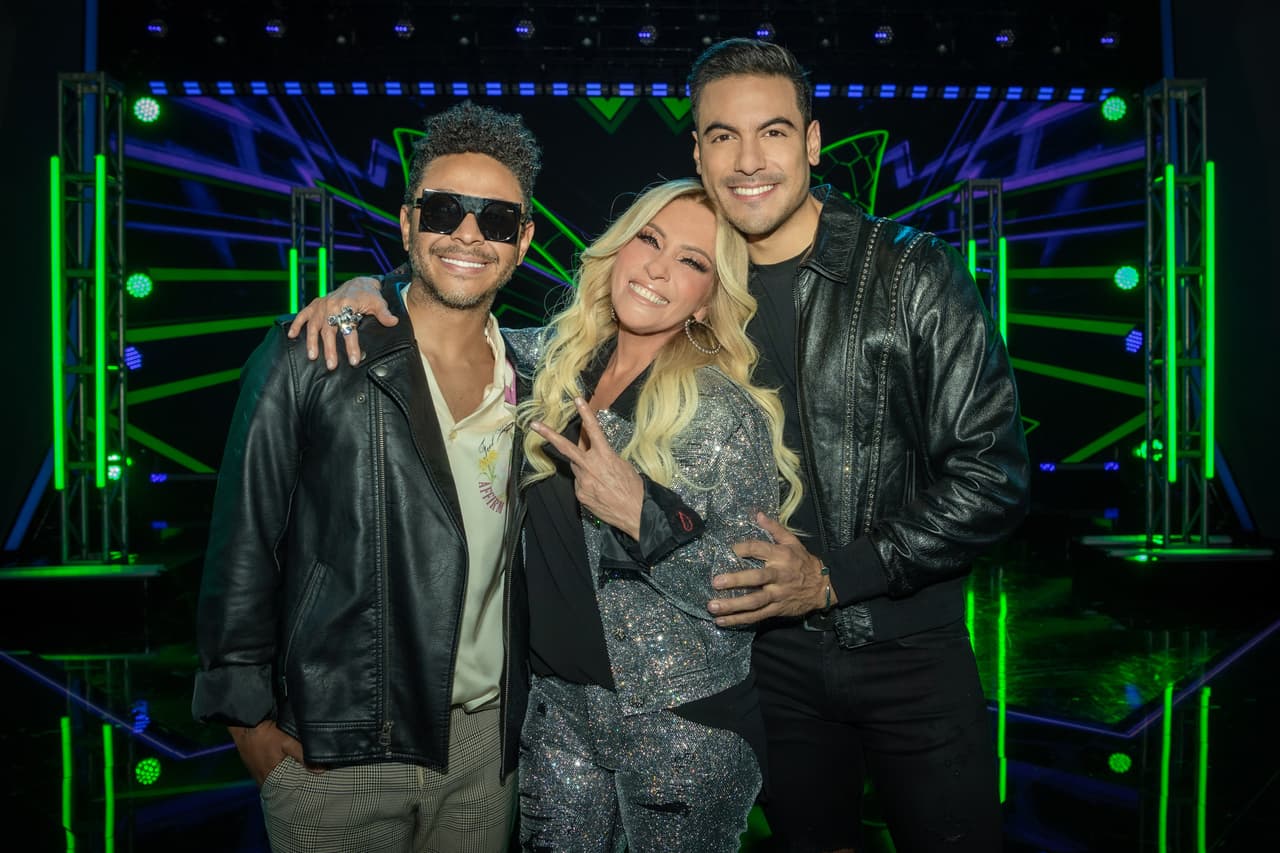 La cuarta temporada de ¿Quién Es La Máscara? tuvo momentos increíbles, como fue el gran inicio con la presencia de los investigadores Yuri y Carlos Rivera, quienes cantaron acompañados de Kalima, ganador de la tercera temporada con su personaje Apache.