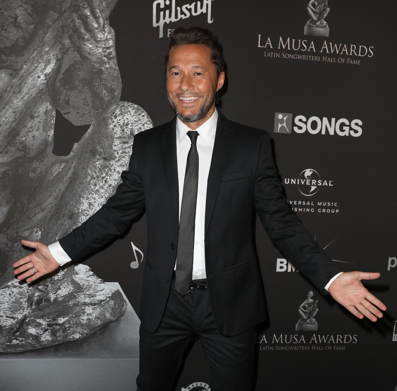 La Musa Awards rinde tributo a compositores latinos, y Diego ha fue aceptado al Latino Composers Hall of Fame en 2015.