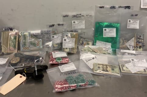 Si alguien tiene alguna información para compartir en este caso, comuníquese con los detectives de GCPD al 770-513-5300.