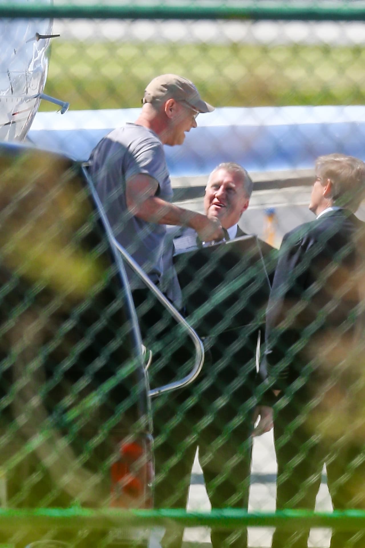 "
<b>Sintieron que era su deber social </b>dejar que el público supiera que esta enfermedad se está propagando", dijo la fuente. 
<br>