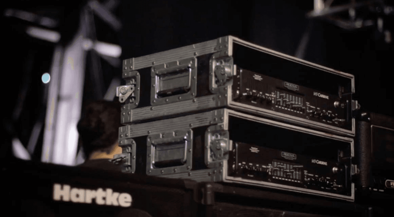 Molotov espera que sus seguidores ayuden a recuperar su equipo.