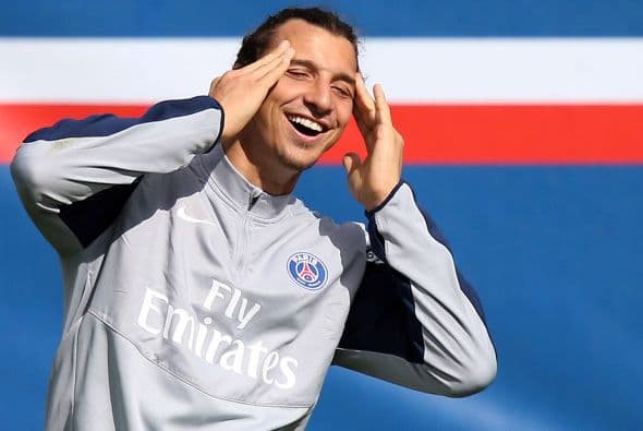 Mira el golazo de Ibrahimovic durante el entrenamiento del PSG en Hong Kong