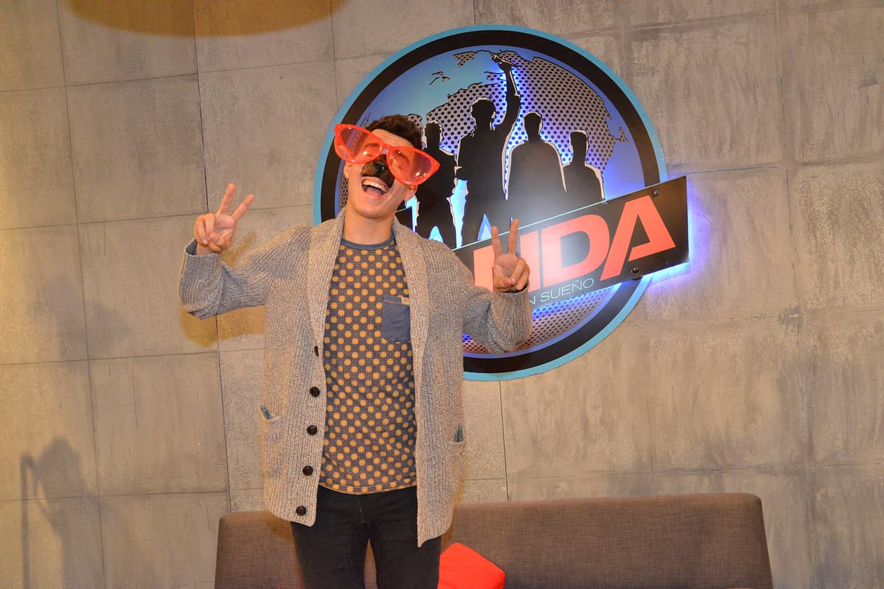 No todo puede ser ensayo, estudio y mucha concentración. Los chicos se tomaron un break del día y día and they played around.