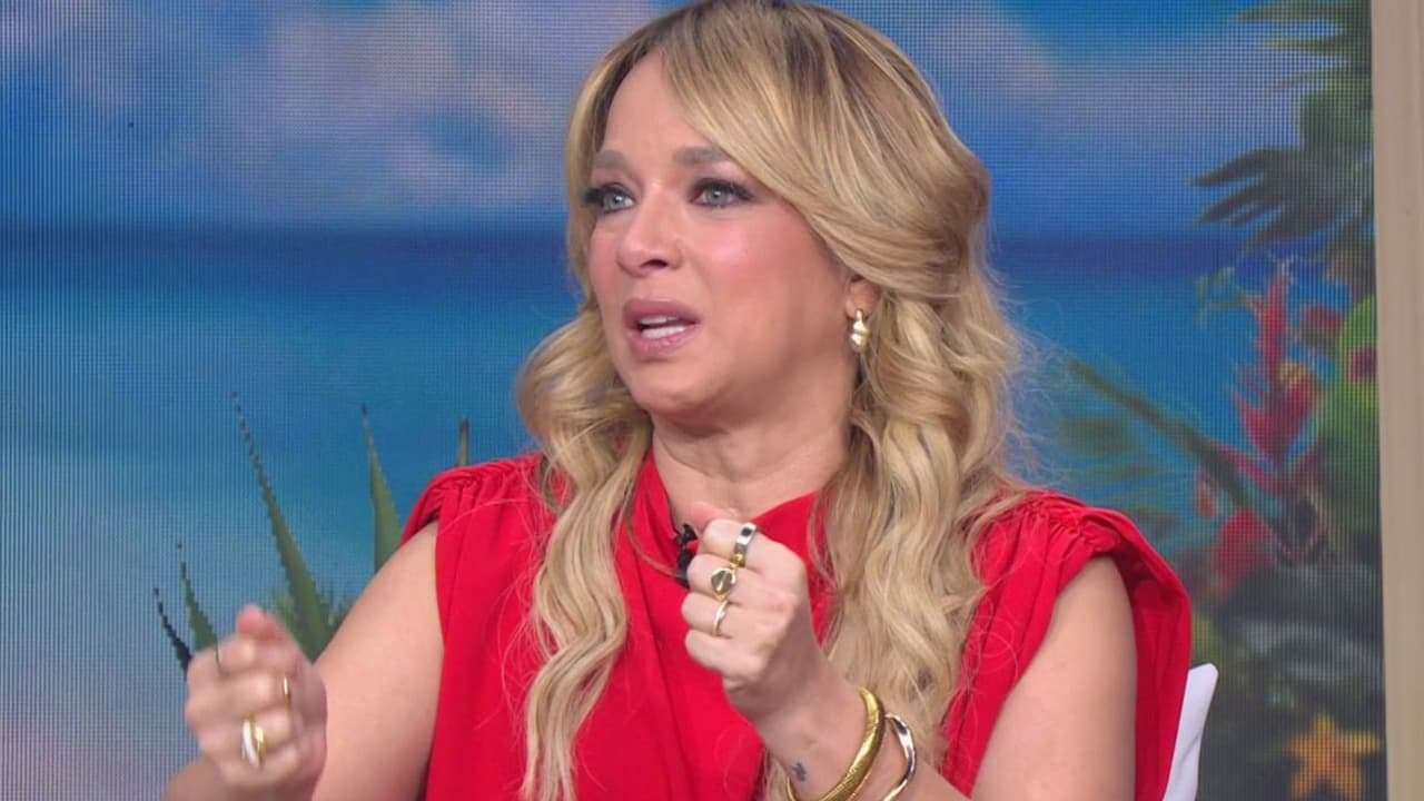 Adamari López rompe en llanto al hablar de castigos y lo que hace por Alaïa