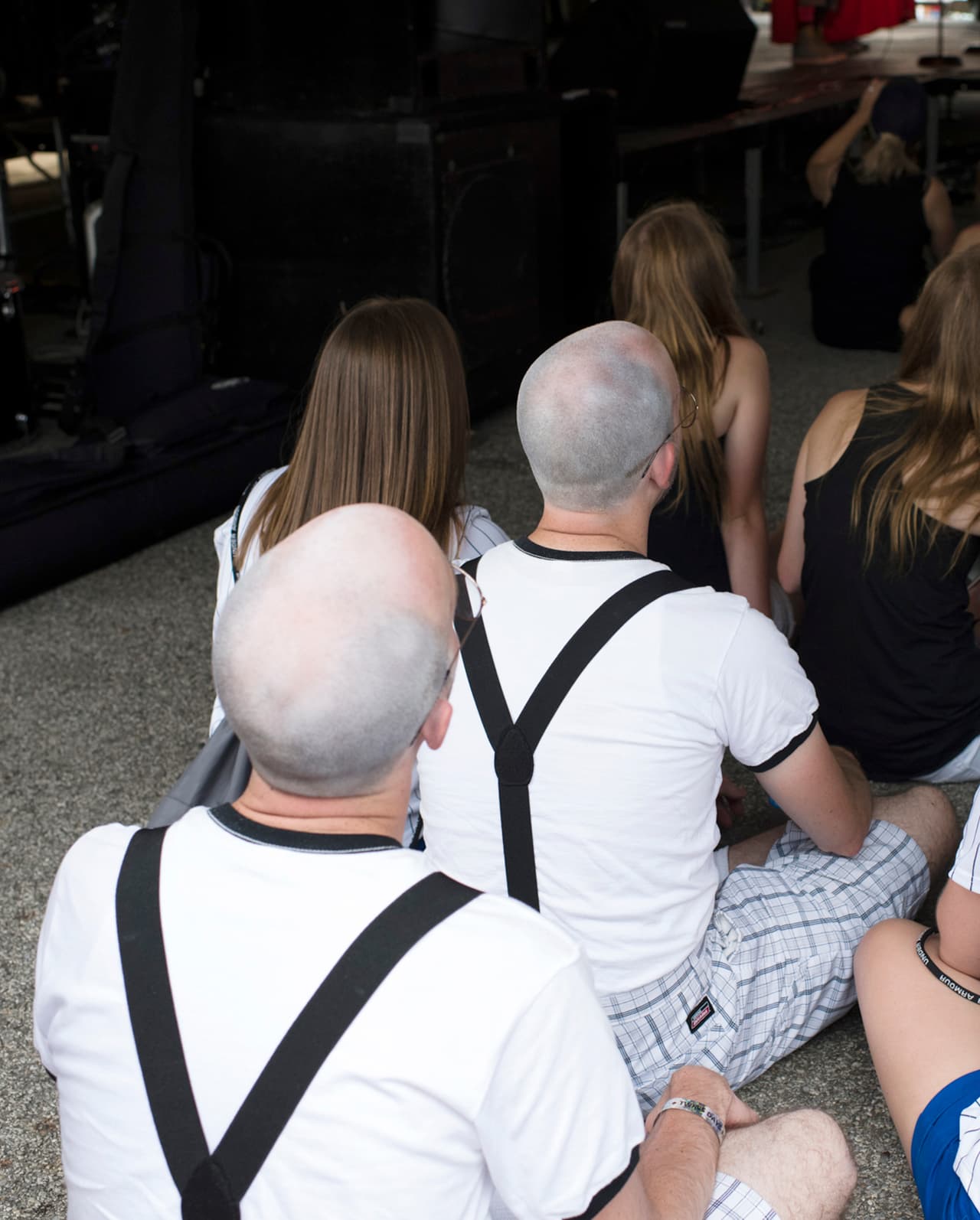 Hermanos que comparten el mismo día de nacimiento se reunieron en el increíble festival.