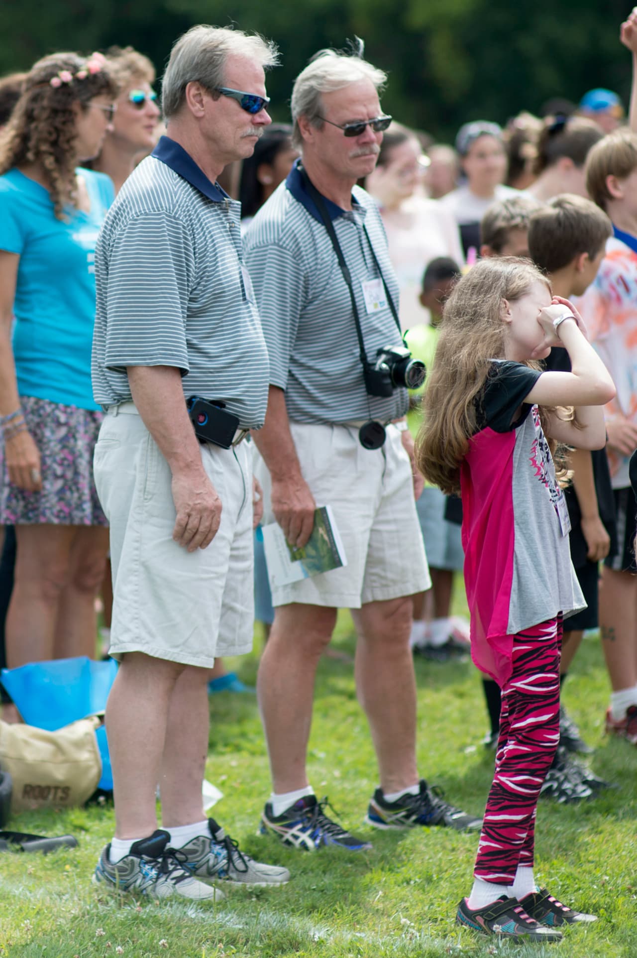 Ya sean idénticos, fraternales, trillizos, cuatrillizos o cualquier par que sea muy semejante, ¡todos son bienvenidos!