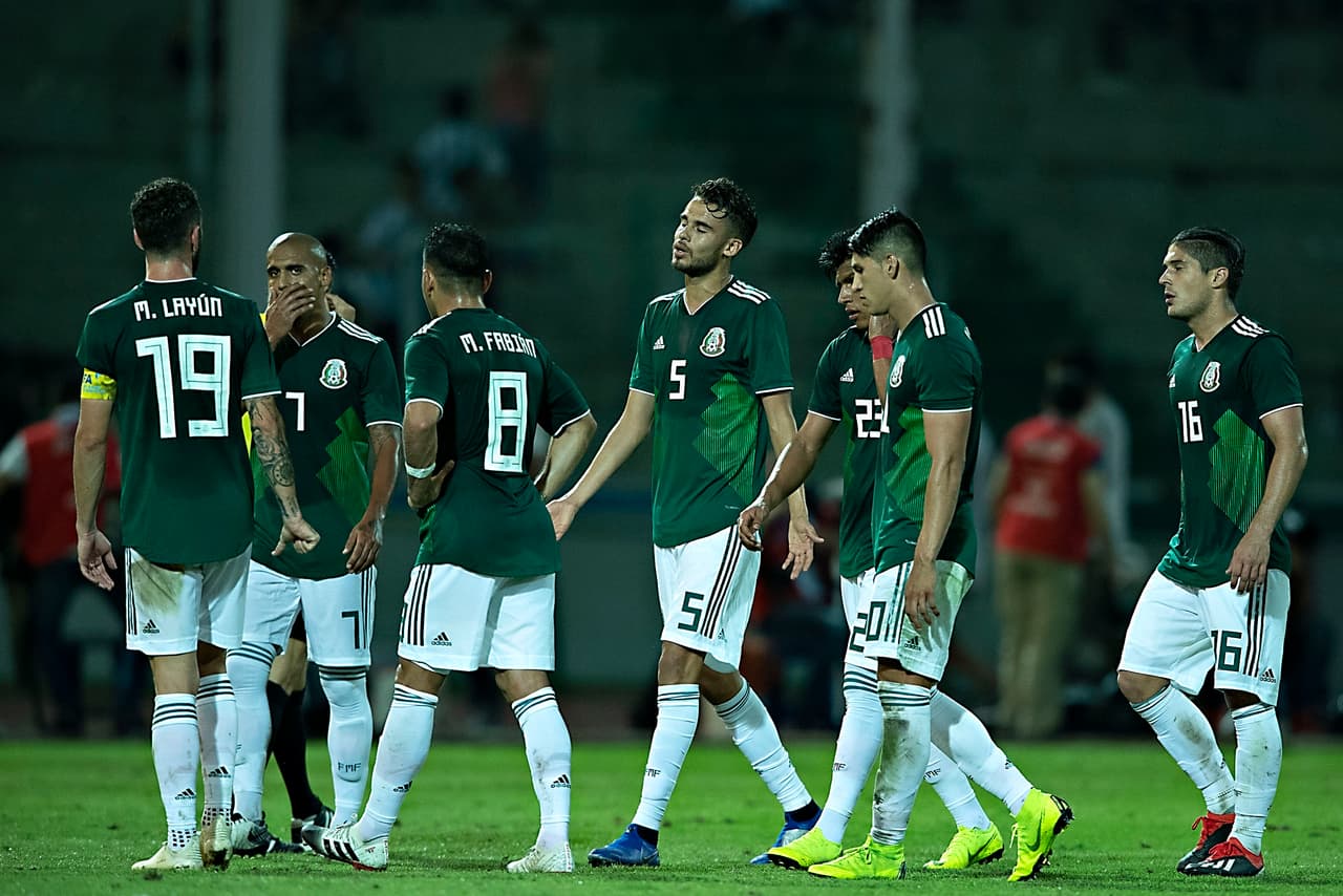 Después del gol recibido, México buscó replantear el juego para el segundo tiempo con un total de cuatro cambios en el terreno de juego.