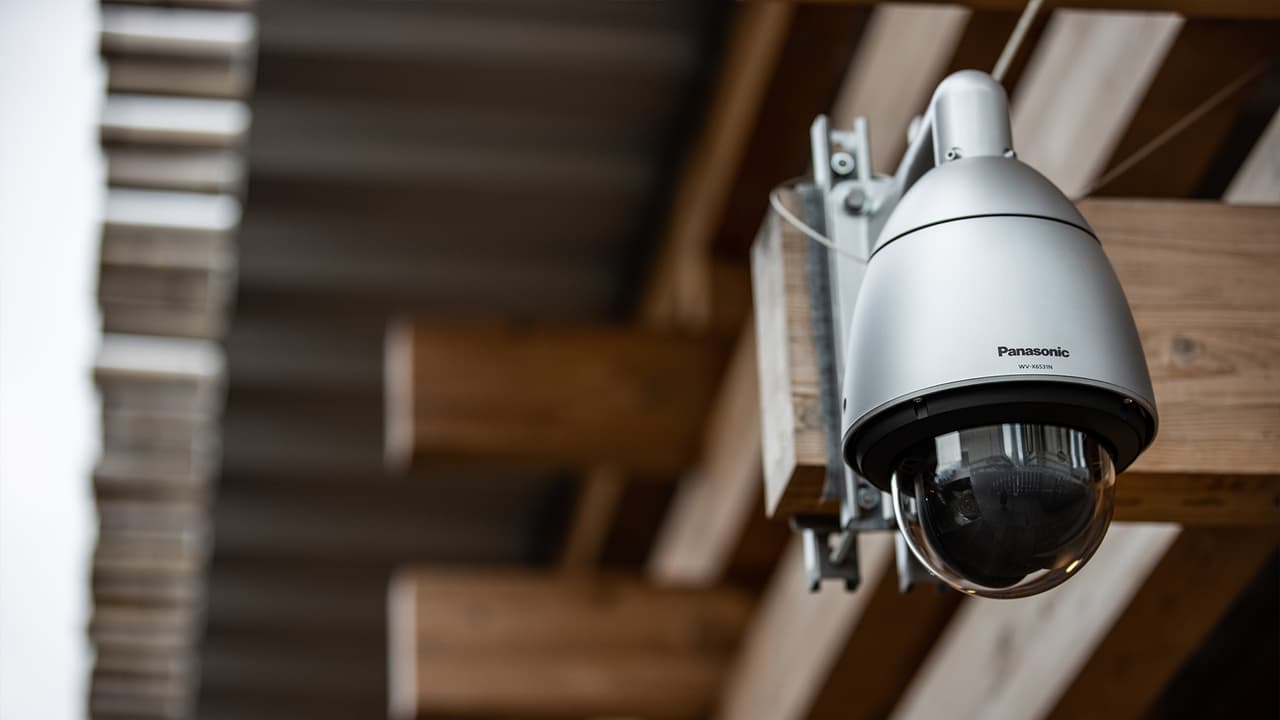 Negocios en Houston pueden ser multados hasta con $500 si no instalan cámaras de vigilancia: esto debes saber