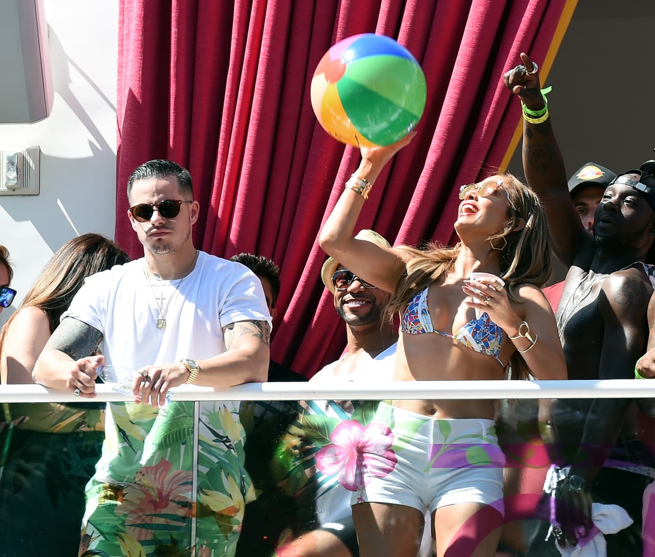 Pero nada la limitó, ella fue la reina y demostró que la fiesta también va con ella.