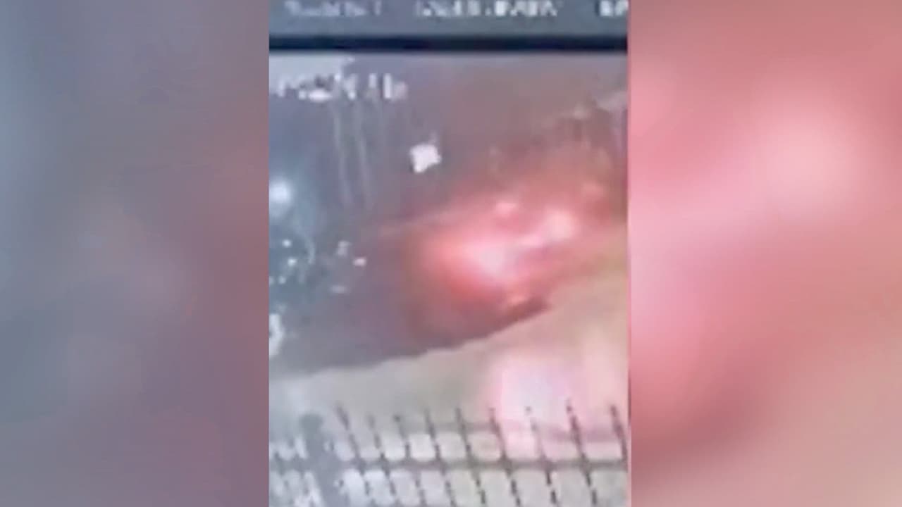 De acuerdo con José Chacón, 
<b>la joven salió el 18 de enero de su casa en La Villita</b> y subió a un auto que prestaba servicio para la empresa Uber. La familia asegura que el servicio no fue solicitado por Rosa, sino por otra persona. 
<br>
<br>Cámaras de seguridad captaron el momento en el que 
<b>Rosa subió al auto.</b>