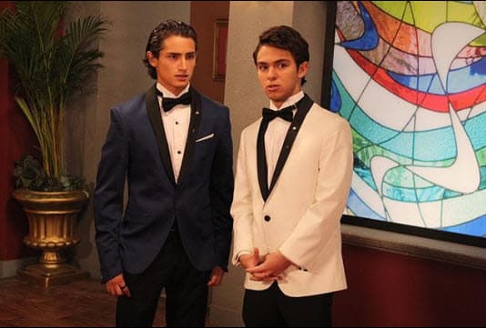 En entrevista para El Universal en enero pasado, Juan Osorio dijo: "La serie se va a dar proque es algo muy importante que estos dos jovencitos tomen las decisiones de su vida [...]".