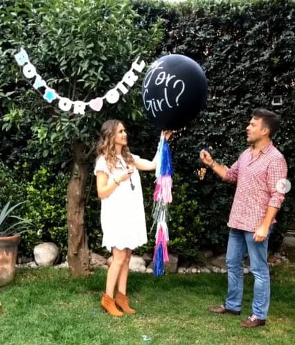 La actriz compartió el momento justo en el que descubrieron la feliz noticia a través de Instagram.
<br>