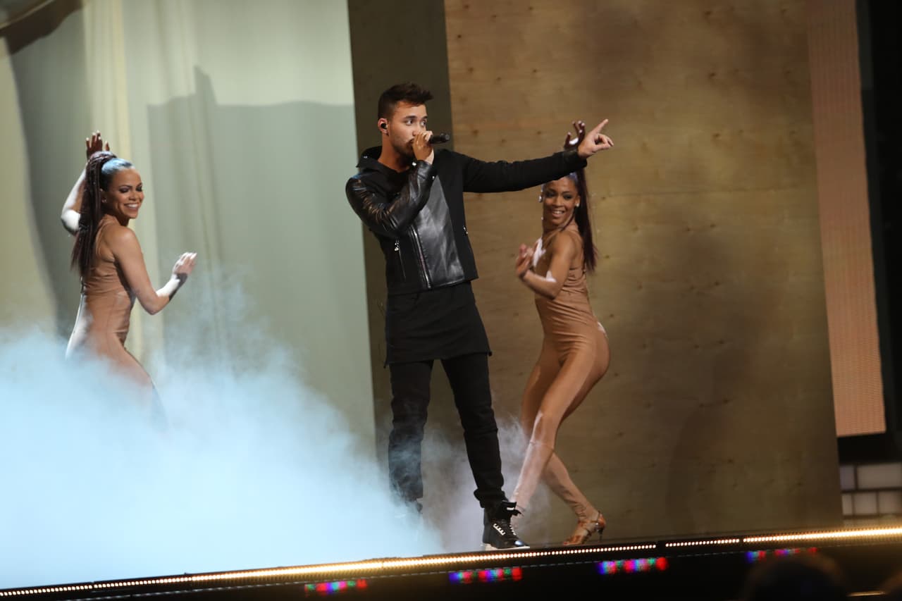 'Five' es su quinto álbum de estudio y que promete ser uno de los mejores de la música latina.