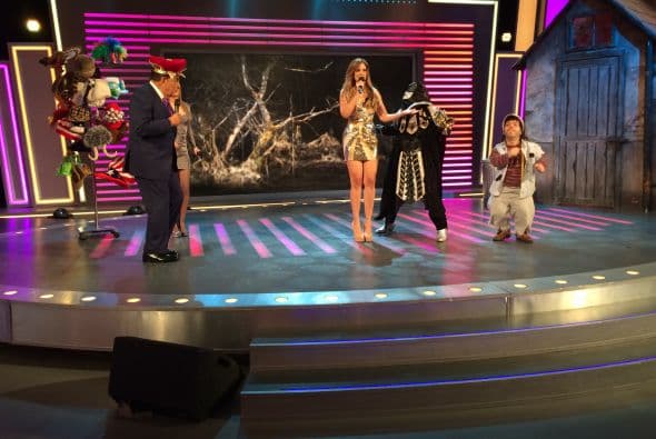 Vanessa de Roide, Aleyda Ortiz, Alina Robert, Ivanna Rodriguez, Zoila Ceballos y Aly Villegas compitieron para ser la Reina del Chacal