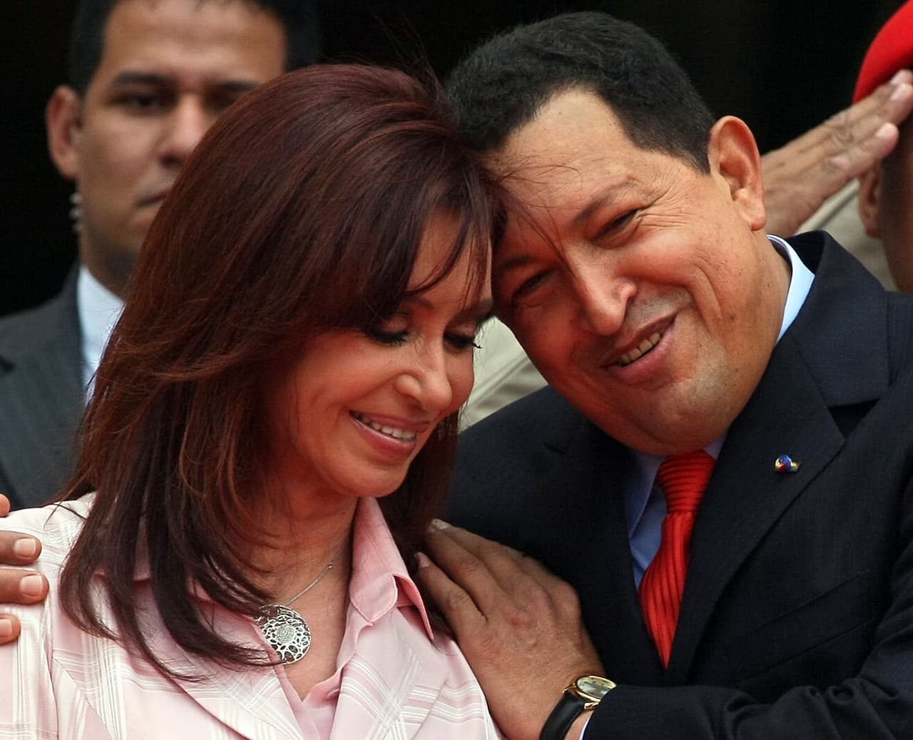 <b>El sur.</b> Hugo Chávez hizo alianzas con todos los gobiernos de izquierda que tomaron el poder a principios del siglo XXI en América Latina. Su relación con la presidenta argentina Cristina Fernández de Kirschner fue cercana.
<br>