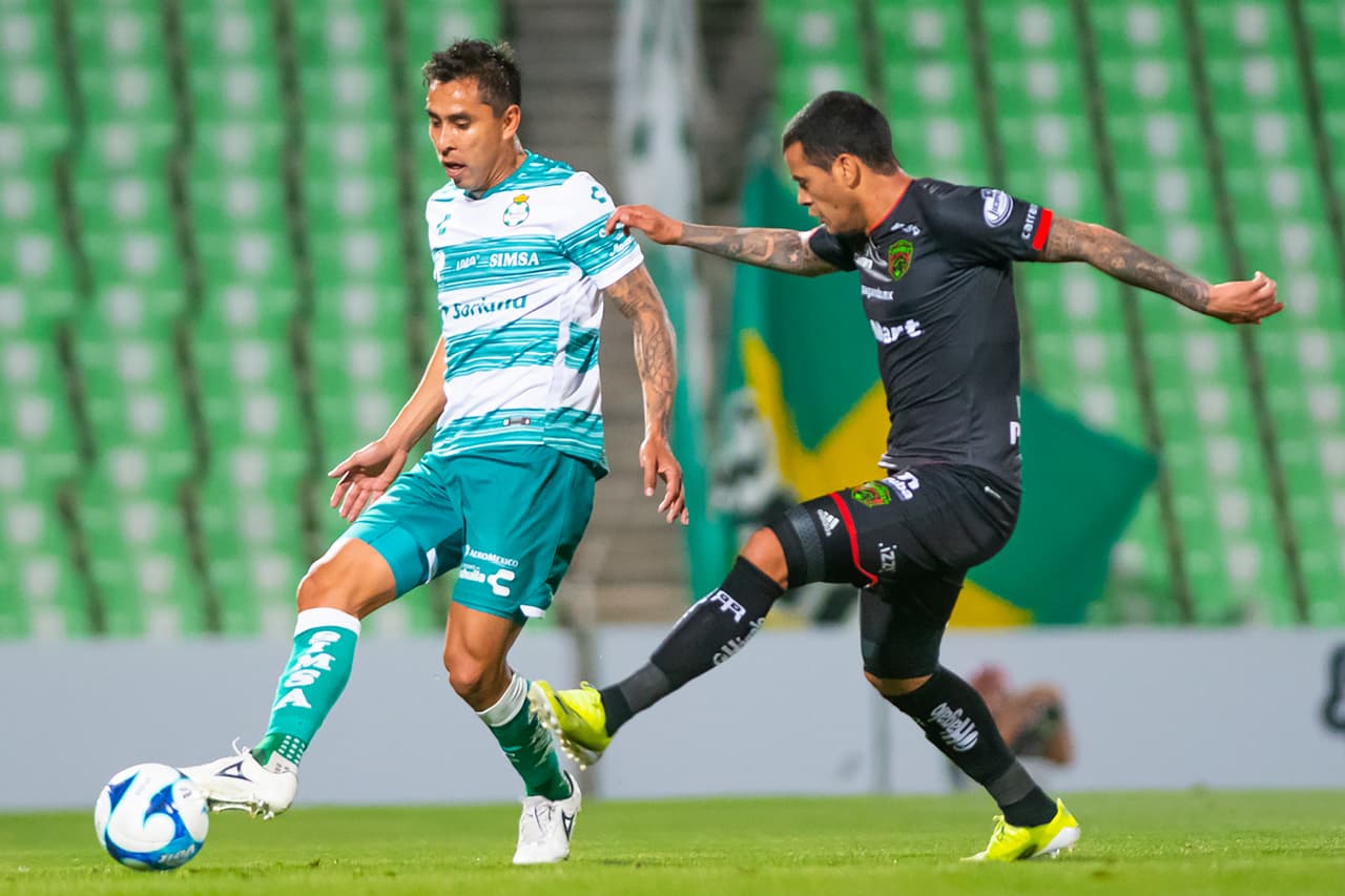 Con autogol de Enrique palos, gol de Santiago Muñoz y gol de Matheus Dória, Santos vence a Bravos 3-2. Los Guerreros se adueñaron de la tercer plaza del torneo y desplazaron al Toluca. Bravos sigue en el fondo de la tabla, aunque todavía tiene un partido pendiente.