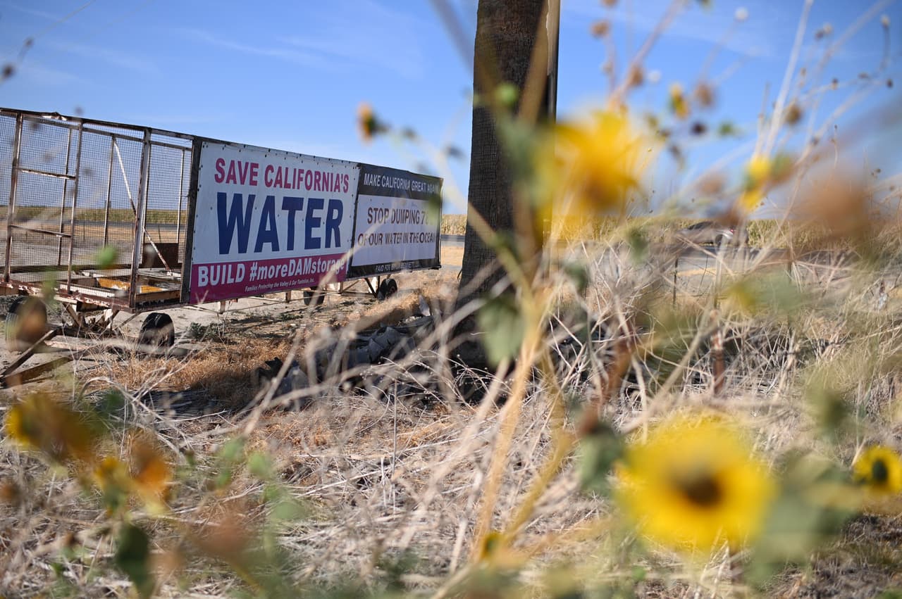 El problema es grave y de acuerdo con un estudio realizado por la Universidad de Pepperdine, avalado por funcionarios del Distrito de Agua de Westlands, al menos 35,000 empleos en el Valle Central están en riesgo por factores asociados a la sequía.