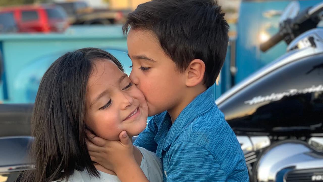 Durante las pruebas realizadas se descubrió que existía un nivel bajo de cloro lo que causó que se emitiera una orden de hervir el agua para su uso, señaló Salvador Aguirre, ingeniero de obras públicas de Lake Jackson.