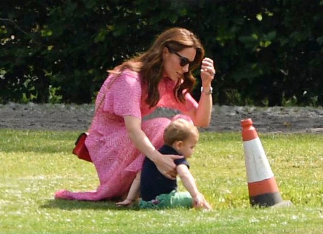 Las clases, que iniciaron el pasado 24 de junio de 2019, se imparten durante 5 semanas, con 4 horas a la semana, y las personas interesadas se pueden inscribir de manera gratuita.