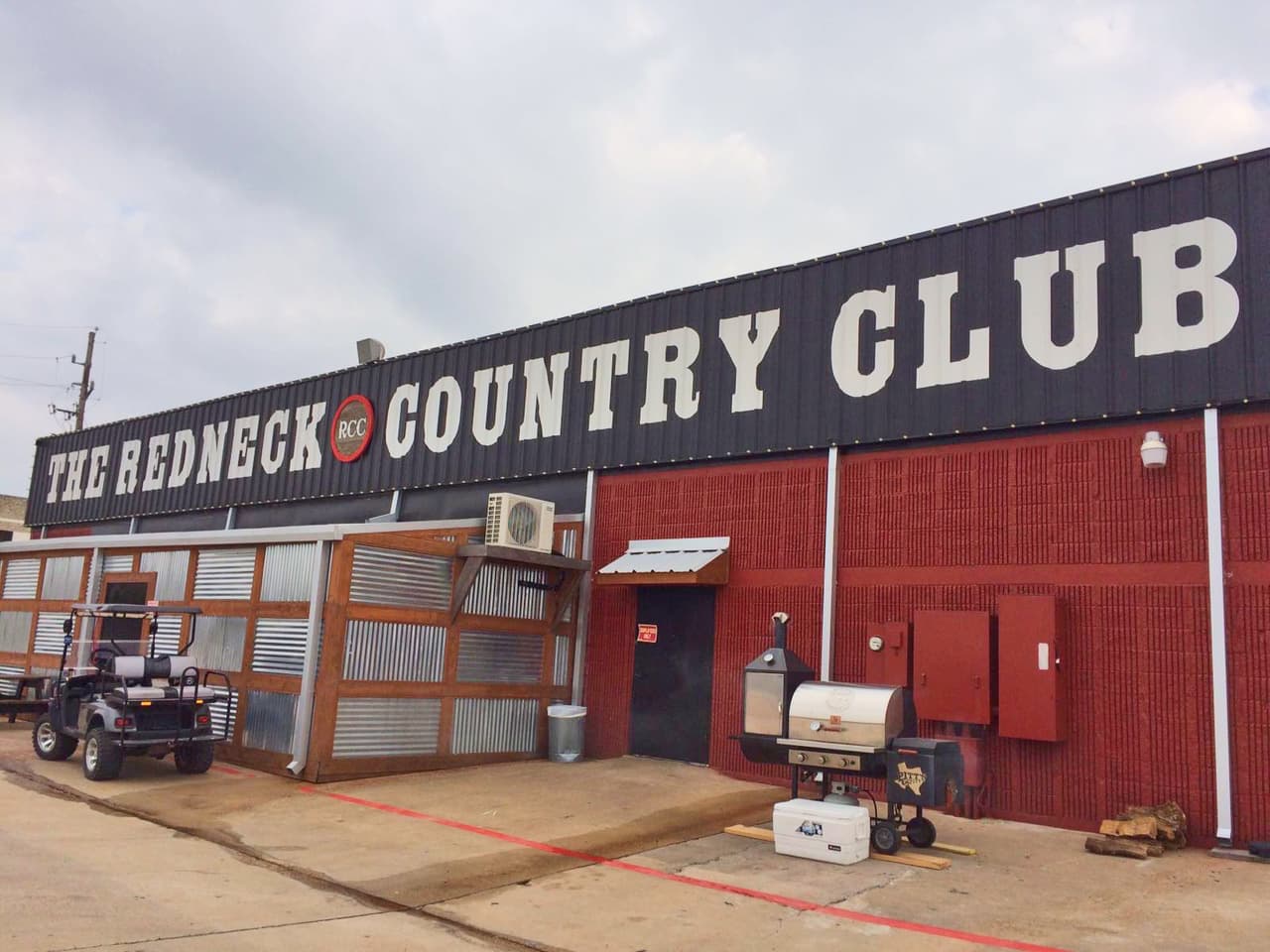 Redneck Country Club, lugar de reunión de Ted Cruz y sus seguidores