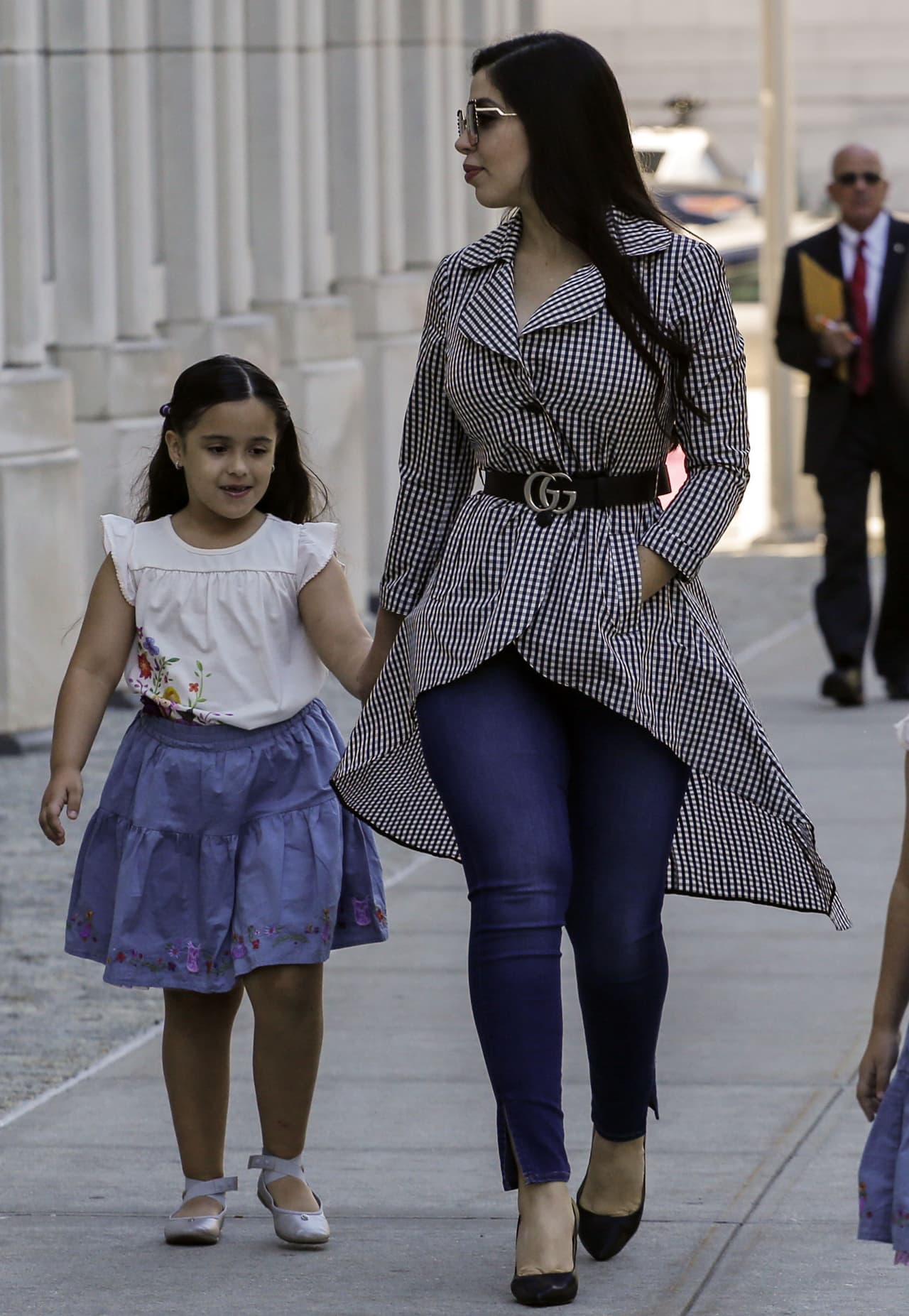 Los usuarios además repararon en el hecho de que la pareja del narcotraficante llevaba un cinturón de la marca Gucci, algo que también podría tener en común con la esposa de Kanye West.