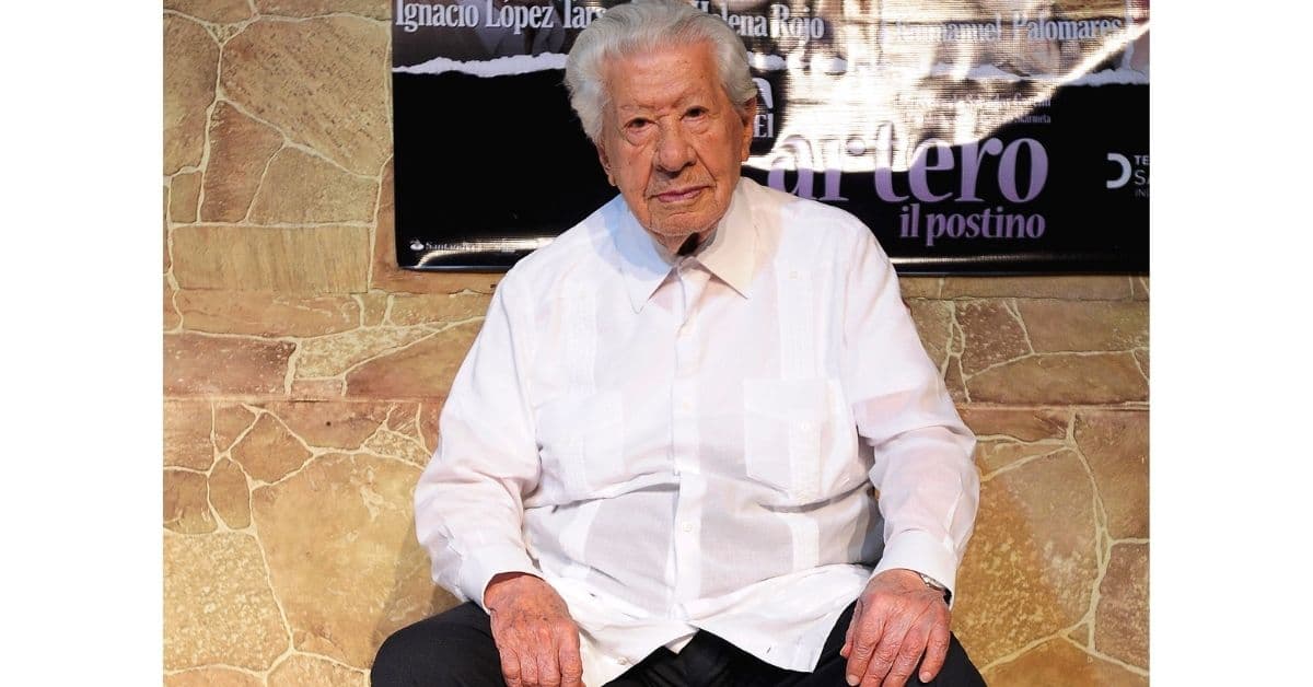 <b>Ignacio López Tarso</b> llegó a los 97 años de edad el pasado sábado 15 de enero arropado solo por su círculo más cercano y sin una "fiestota" para protegerlo ante la nueva ola de contagios de covid-19 en México. 
<br>