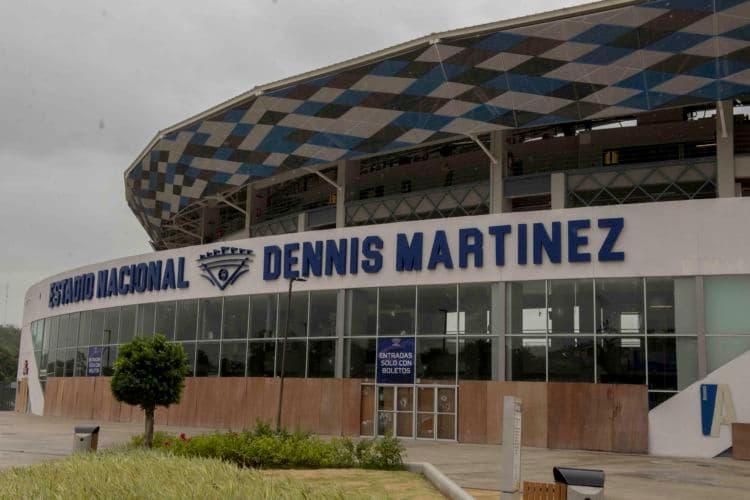 On April 20, Alvaro Conrado, a 15-year-old boy, was carrying water for students trapped in the National Engineering University when he was mortally wounded in the neck and face. Several witnesses claimed that the snipers posted near the National Stadium had fired.