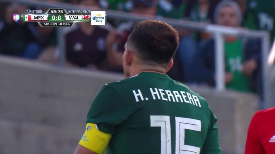 Tiro de esquina para Wales