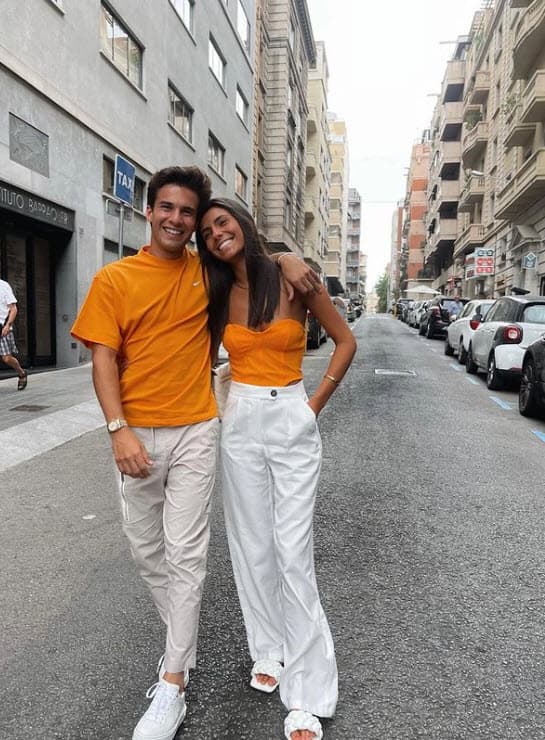 <b>Gemma Iglesias es quien habría presentado a Piqué y Clara</b>, pues es novia del jugador español Riqui Puig, excompañero de equipo de Gerard. 
<br>