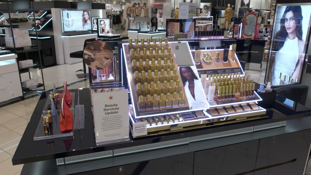 Estas son las tiendas Macy's que reabrieron desde el lunes 4 de mayo: 
<br>San Jacinto. 
<br>Post Oak. 
<br>Memorial City. 
<br>Houston Galleria. 
<br>First Colony. 
<br>Willowbrook. 
<br>Woodlands. 
<br>Baybrook.
<br>Deerbrook. 
<br>Almeda.
<br>Pearland.