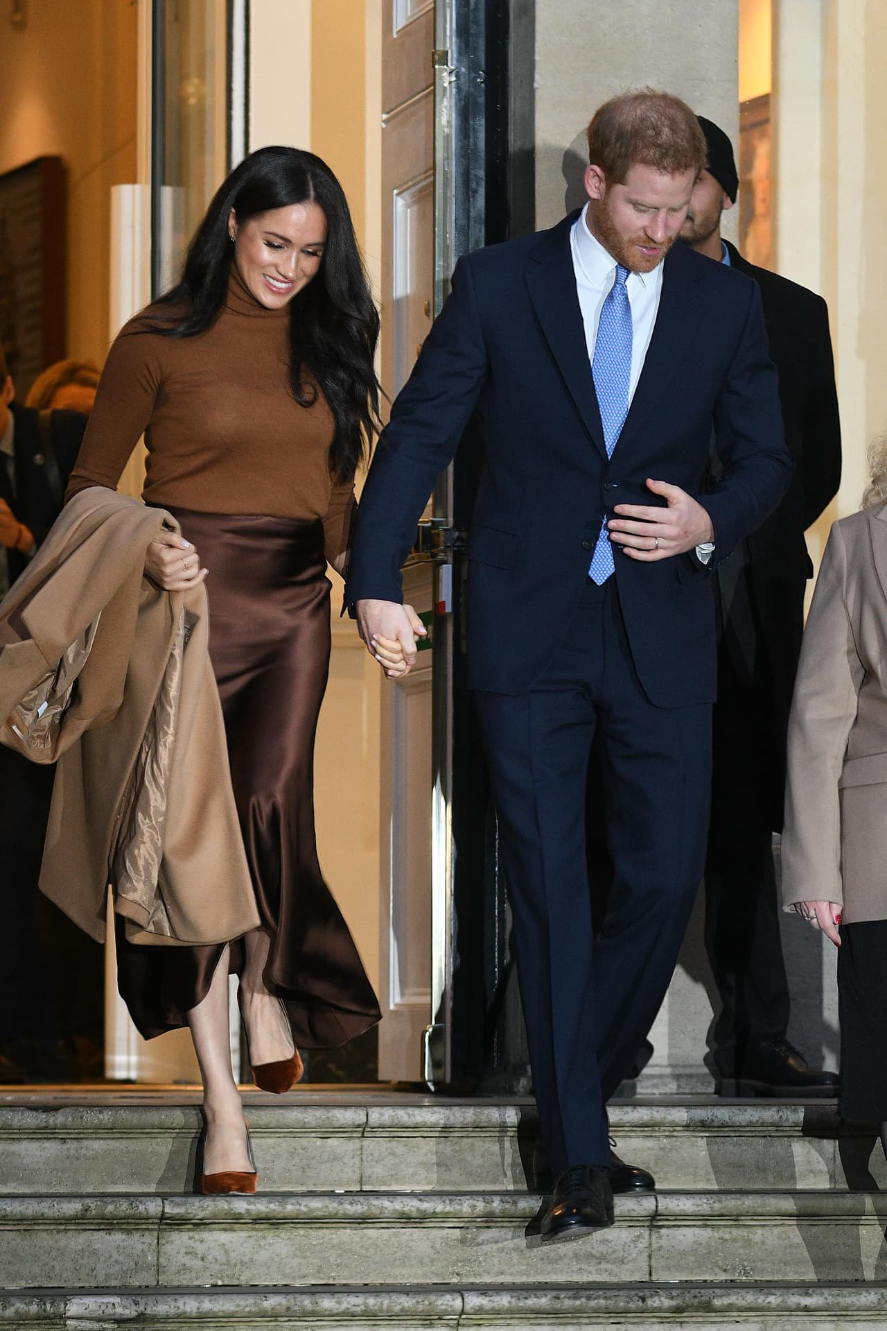 El príncipe Harry y Meghan Markle anunciaron el miércoles su decisión de separarse de la realeza para buscar su independencia financiera.