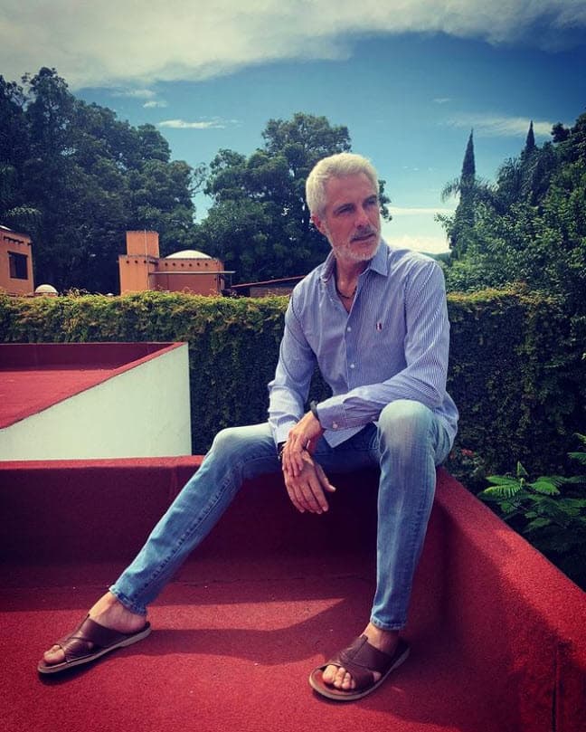 El actor español compartió que está explotando su talento culinario al vender 
<b>fideuá</b>, un platillo típico de su tierra natal, Valencia, España.
<br>