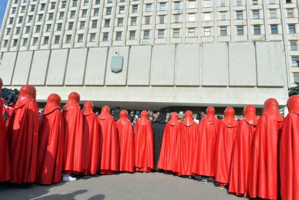 ¿Alguna otra coincidencia? Pues sí, el Walt Disney World Resort inicia en mayo sus fines de semana Star Wars.