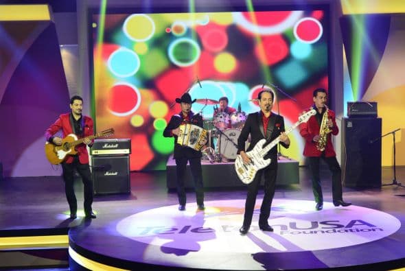 Al igual que Los Tigres del Norte, apoya al Teleton y ayuda a muchos niños con discapacidad. Tu donativo puede hacer la diferencia.